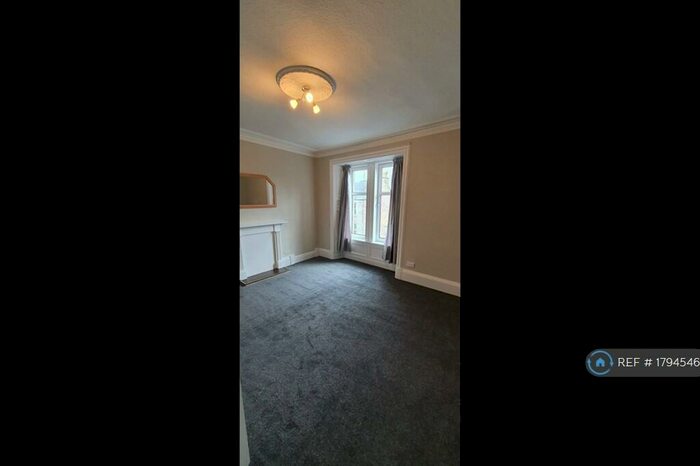 2 Bedroom Flat To Rent In Cleghorn Street, Dundee, DD2