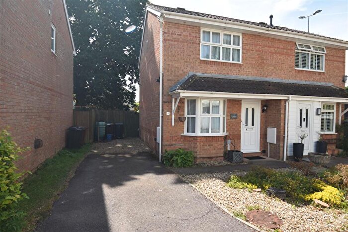 2 Bedroom Semi Detached House To Rent In Mulberry Close, Willand, Cullompton, Devon, EX15