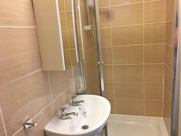 6 Bedroom End Of Terrace House To Rent In Bishop Road, Bristol, BS7