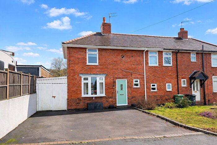 3 Bedroom Semi Detached House For Sale In Francis Road, Stourbridge, DY8