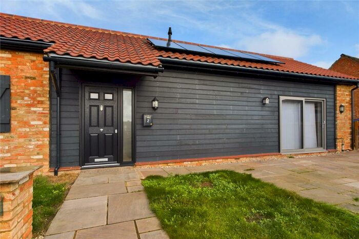 3 Bedroom Bungalow To Rent In Church End, Woodwalton, Huntingdon, Cambridgeshire, PE28