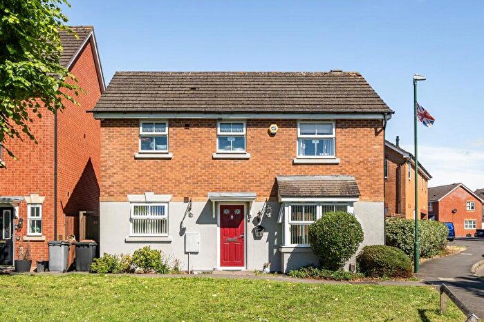 3 Bedroom Detached House For Sale In Hawksworth Crescent Chelmsley Wood, Chelmsley Wood, Birmingham, B37