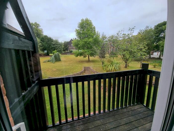 2 Bedroom Flat To Rent In North Mossley Hill Road, Mossley Hill, Liverpool, L18