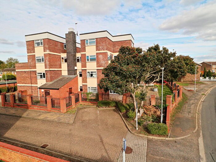 1 Bedroom Flat For Sale In Duck Lane, St Neots, PE19