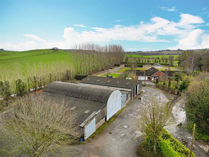 4 Bedroom Bungalow For Sale In Kenton, EX6