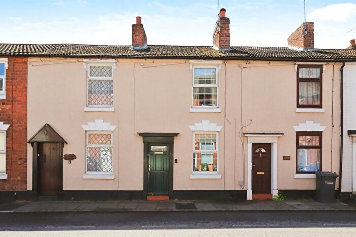 1 Bedroom Terraced House For Sale In Wood Street, Kidderminster, DY11