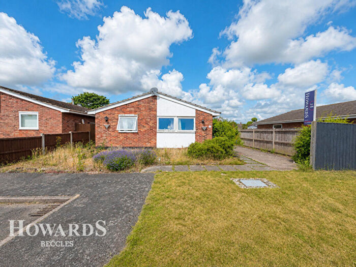 3 Bedroom Detached Bungalow For Sale In Church View, Holton, Halesworth, IP19