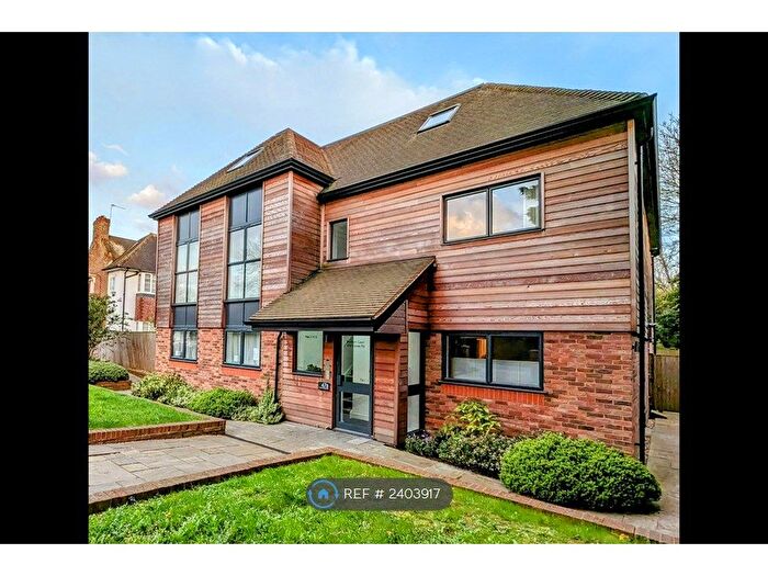 2 Bedroom Flat To Rent In Braeburn Court, London, N14