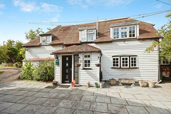 3 Bedroom House For Sale In The Green, Eythorne, Dover, Kent, CT15