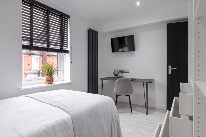 5 Bedroom House To Rent In Foster Street, Lincoln, LN5