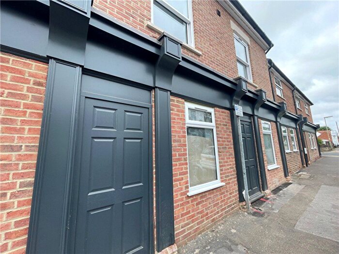 2 Bedroom Flat To Rent In Victoria Street, Englefield Green, Egham, Surrey, TW20