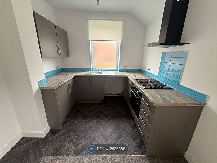 3 Bedroom Flat To Rent In Eldon St North, Barnsley, S71