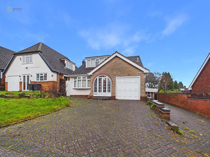 3 Bedroom Detached Bungalow For Sale In Radbourn Drive, Sutton Coldfield, B74