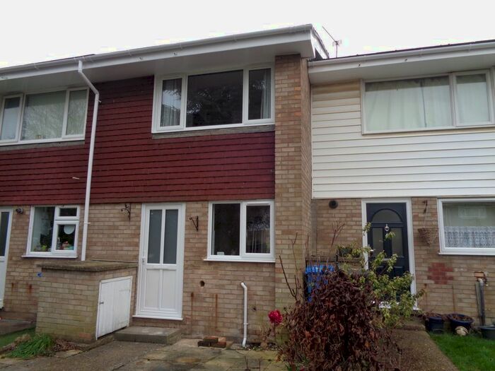 2 Bedroom Terraced House To Rent In Compton Close, Hook RG27