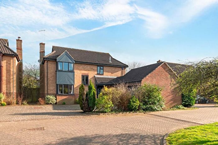 4 Bedroom Detached House For Sale In Wood Lane, Hartwell, Northamptonshire, NN7