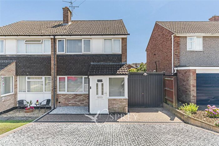 3 Bedroom Semi-Detached House For Sale In Grange Drive, Melton Mowbray, Leicestershire, LE13
