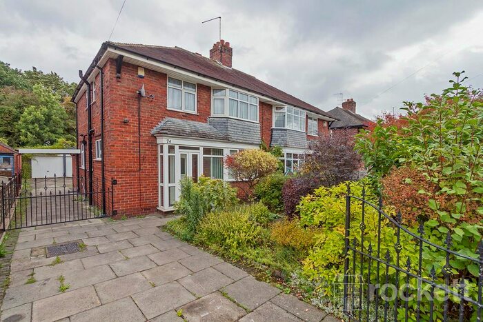 3 Bedroom Semi-Detached House To Rent In Maythorne Road, Stoke On Trent, Staffordshire, ST3