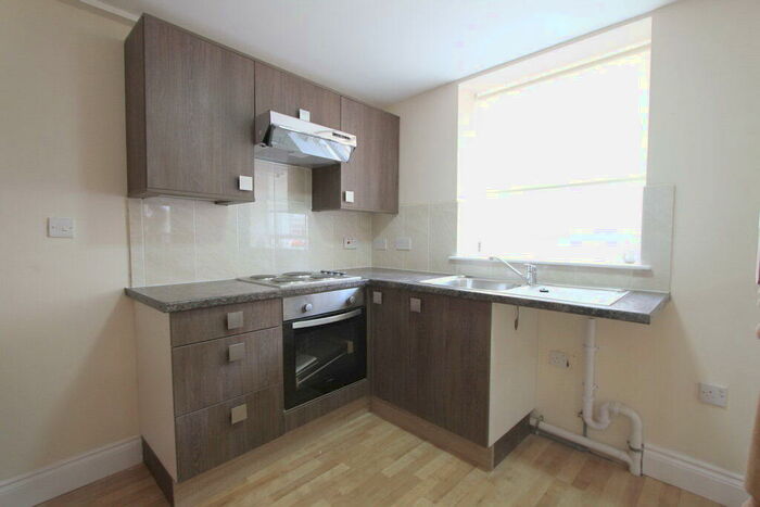 Studio To Rent In High Street, Banbury, Oxon, OX16