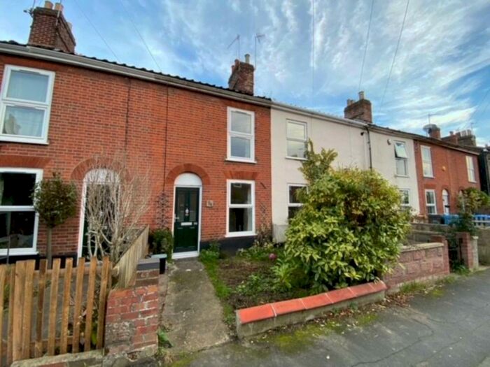 2 Bedroom Terraced House To Rent In Gladstone Street, NR2