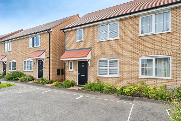 3 Bedroom Semi Detached House For Sale In Newnham Chase, Littleport, Ely, CB6