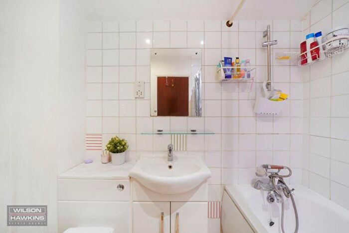 1 Bedroom Flat For Sale In Bessborough Road, Harrow, HA1