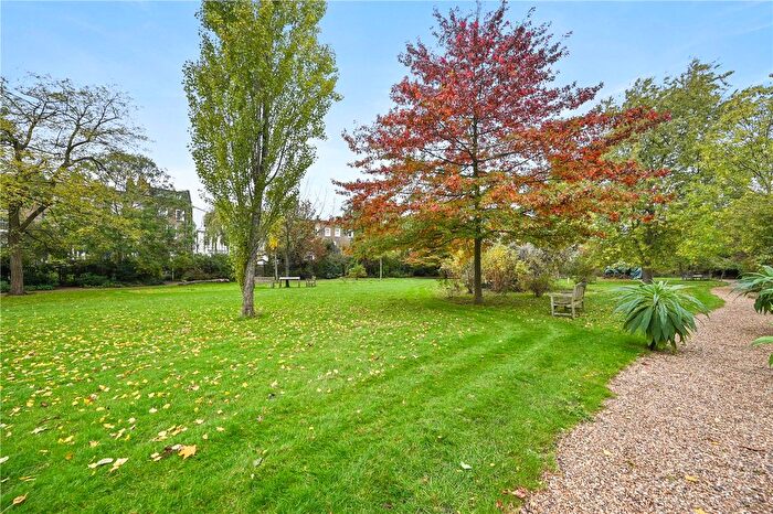 1 Bedroom Flat For Sale In Clarendon Road, London, W11