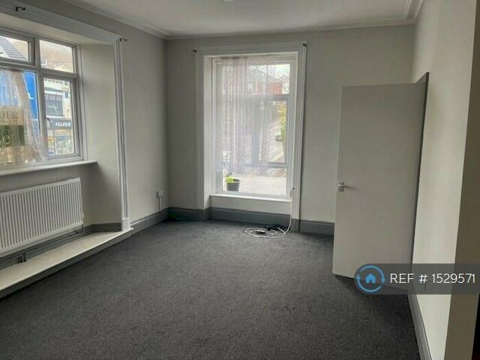 1 Bedroom Flat To Rent In Uplands, Swansea, SA2