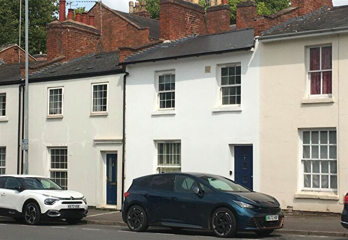 1 Bedroom Flat To Rent In Binswood Street, Leamington Spa, CV32