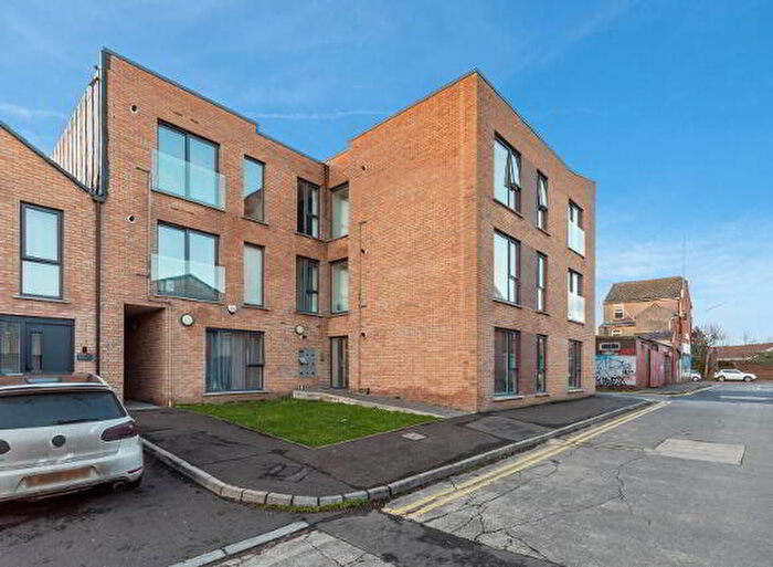 2 Bedroom Apartment / Flats For Sale In Apartment Gardiner Street, Belfast, BT13
