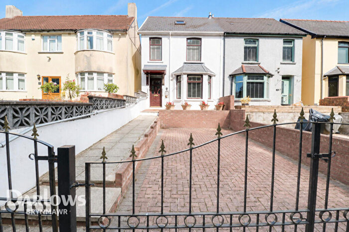 3 Bedroom Semi-Detached House For Sale In Warwick Road, Brynmawr, NP23