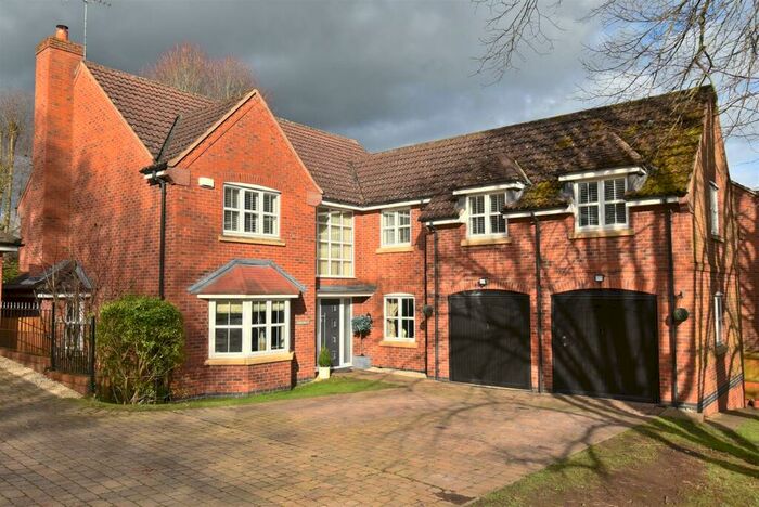 5 Bedroom Detached House To Rent In St. Georges Close, Allestree, Derby, DE22