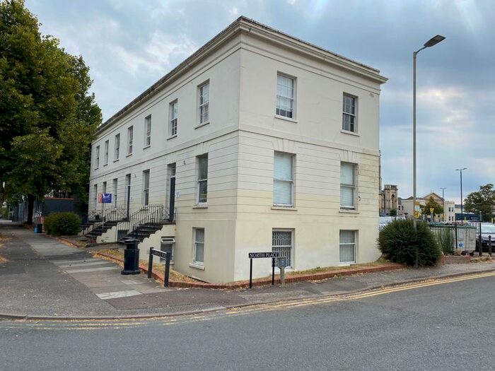 1 Bedroom Flat To Rent In Clarence Road, Cheltenham, GL52