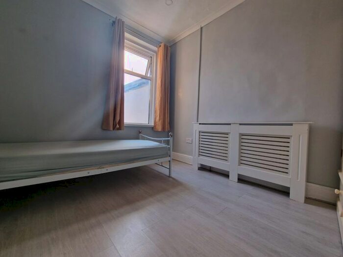 4 Bedroom Terraced House To Rent In Daniel Street, Cathays, Cardiff, CF24