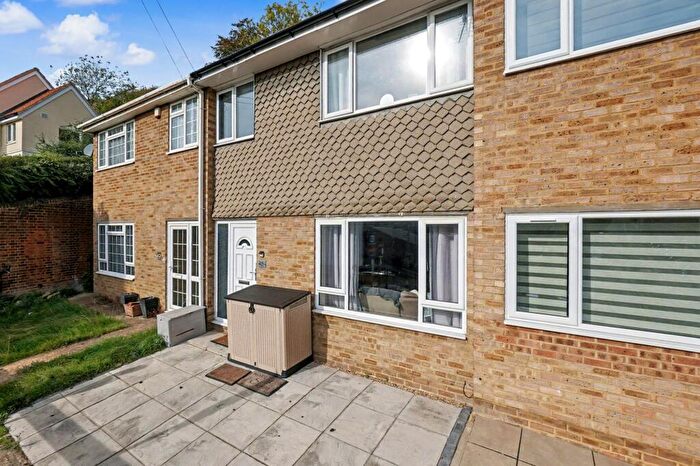 3 Bedroom Terraced House For Sale In Princes Avenue, Walderslade, Chatham, ME5