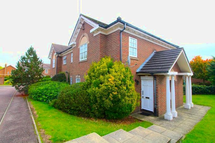 Studio To Rent In Skelton Close, Luton LU3