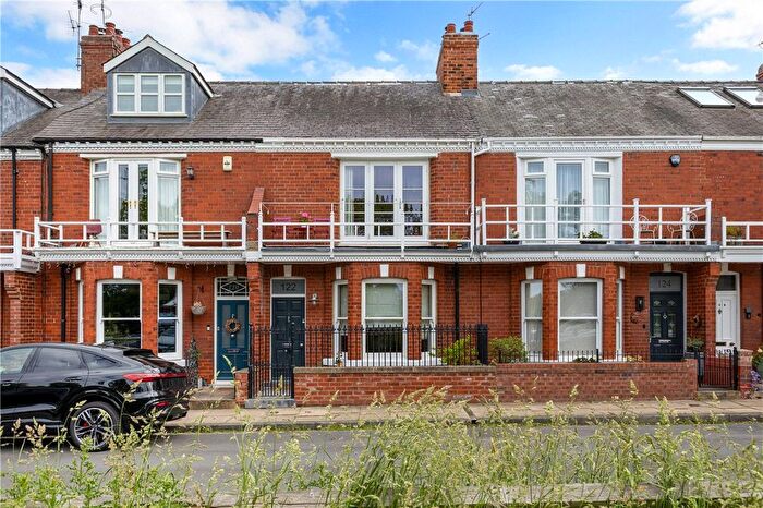 2 Bedroom Terraced House For Sale In Knavesmire Crescent, York, North Yorkshire, YO23