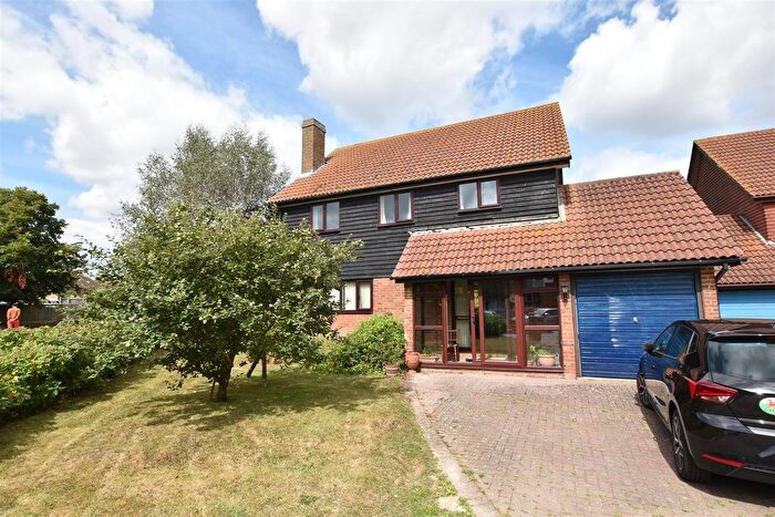 4 Bedroom Detached House For Sale In Oast House Field, Icklesham, Winchelsea, TN36