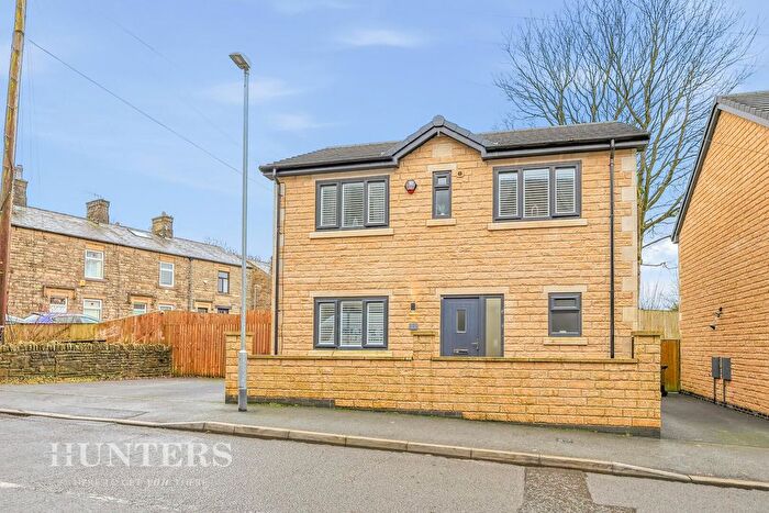 3 Bedroom Detached House For Sale In Millfold, Whitworth, OL12