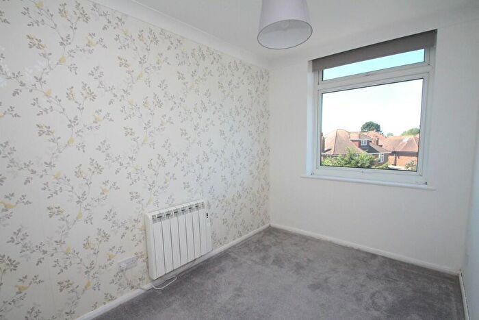 2 Bedroom Apartment To Rent In Broadwater Boulevard Flats, Worthing, BN14