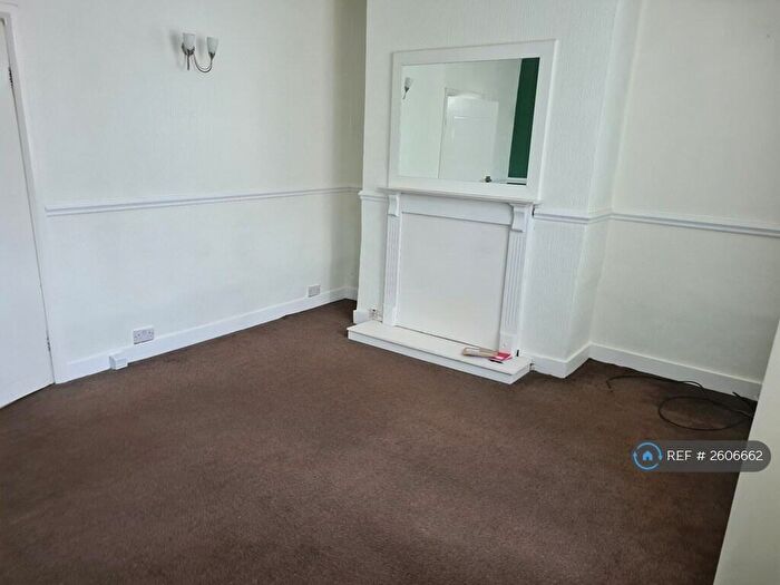 2 Bedroom Terraced House To Rent In Southfield Terrace, Halifax, HX3