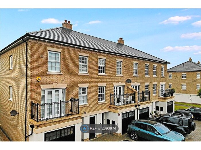 4 Bedroom Terraced House To Rent In Simmons Road, Ebbsfleet Valley, DA10