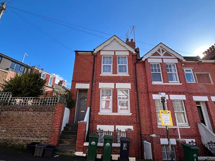 2 Bedroom Maisonette To Rent In Coronation Street, Brighton, BN2