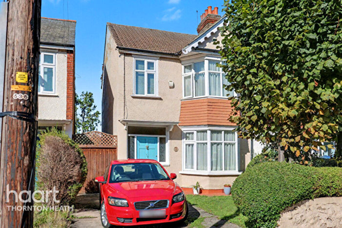 3 Bedroom Semi-Detached House For Sale In Winterbourne Road, Thornton Heath, CR7