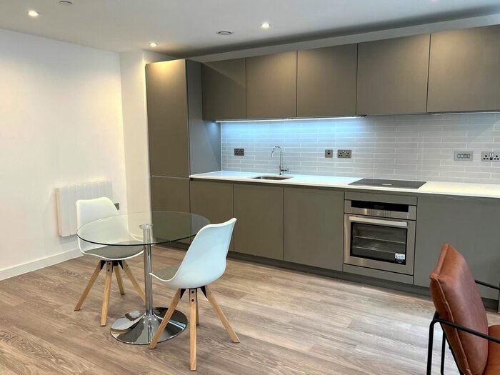 1 Bedroom Flat To Rent In Lionel Street, Birmingham, B3