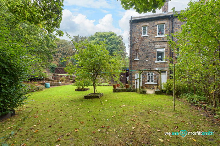 3 Bedroom End Of Terrace House For Sale In Middlewood Road North, Oughtibridge, S35