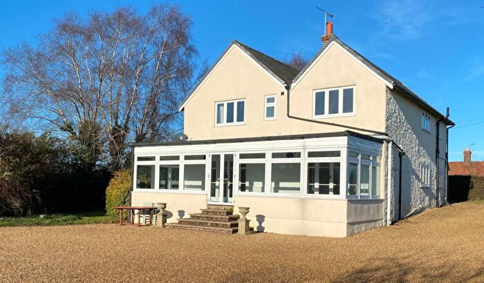 4 Bedroom Detached House To Rent In Bury Weir Lane, Buckland, Buntingford, Hertfordshire, SG9