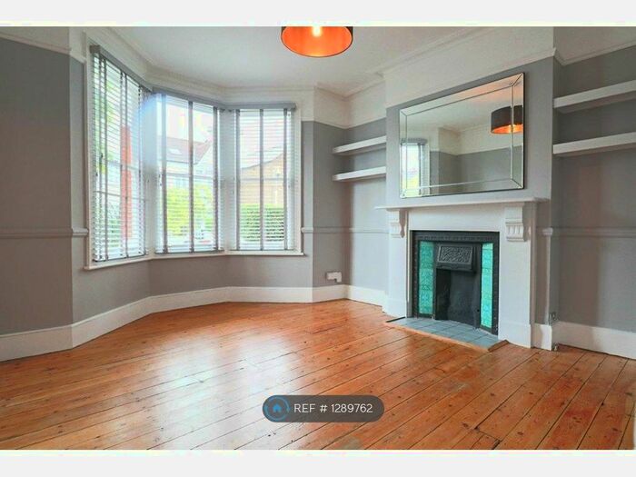 1 Bedroom Flat To Rent In London, London, W13