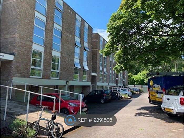 2 Bedroom Flat To Rent In Foye House, Leigh Woods, Bristol, BS8