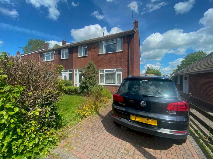 3 Bedroom Semi-Detached House To Rent In Home Farm Crescent, Whitnash, CV31