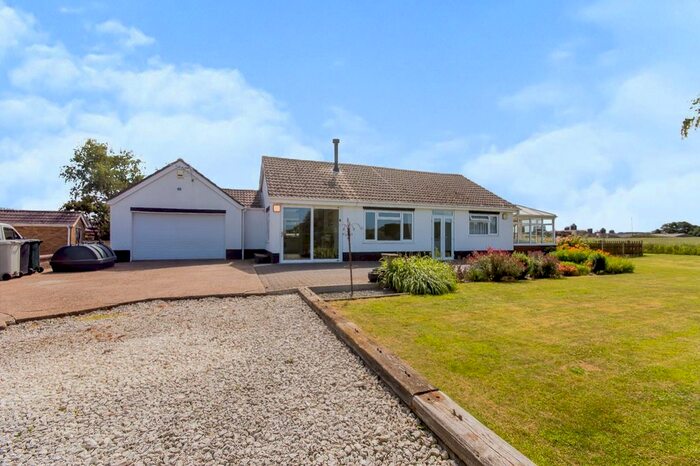 3 Bedroom Bungalow For Sale In Partney Road, Sausthorpe, Spilsby, PE23